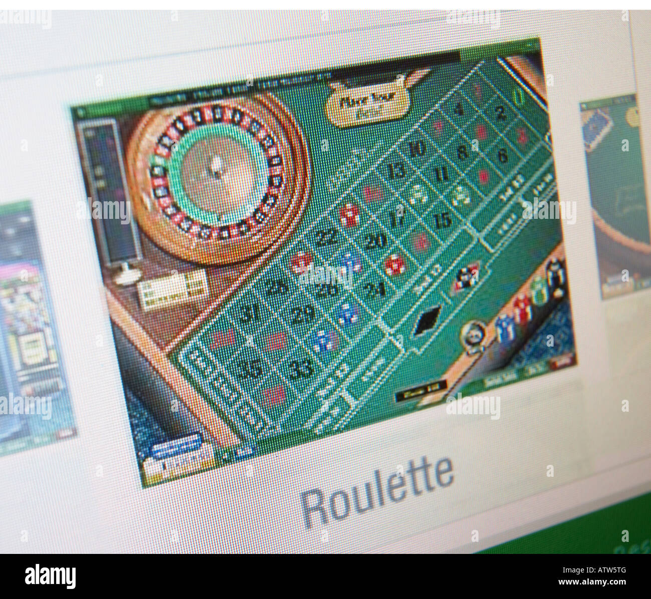 WEB SITE ON COMPUTER SCREEN SHOWING ON LINE ROULETTE GAMBLING Stock Photo