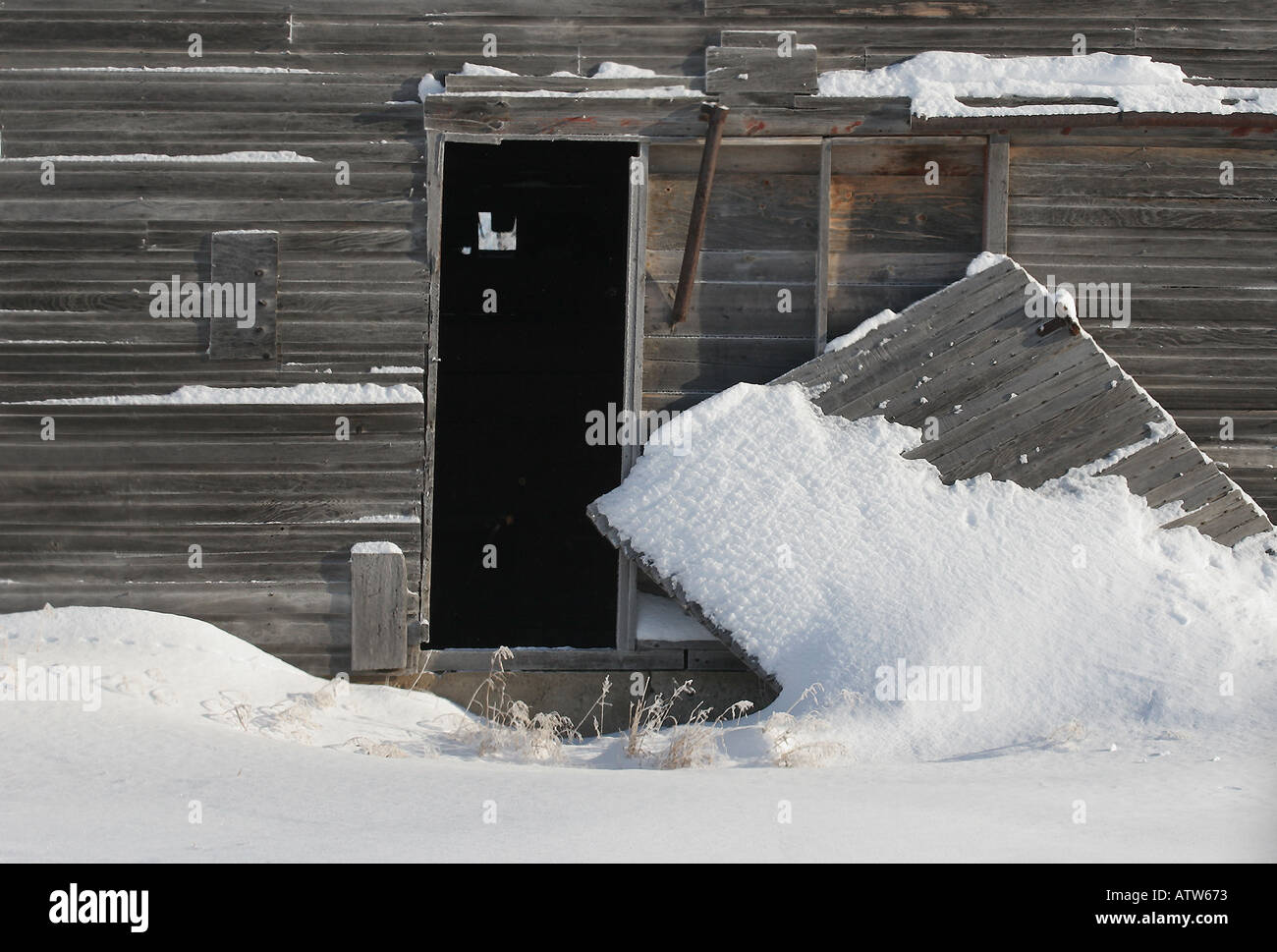 Rundown Building in scenic Saskatchewan Canada Stock Photo - Alamy