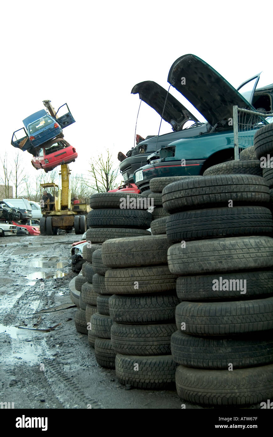 breakers yard Stock Photo Alamy