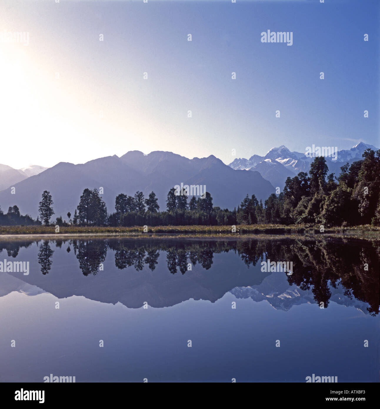 Lake Matheson Southern Alps New Zealand Stock Photo - Alamy