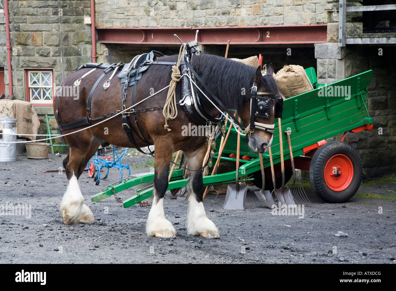 Horse Cart Farm High Resolution Stock Photography and Images Alamy