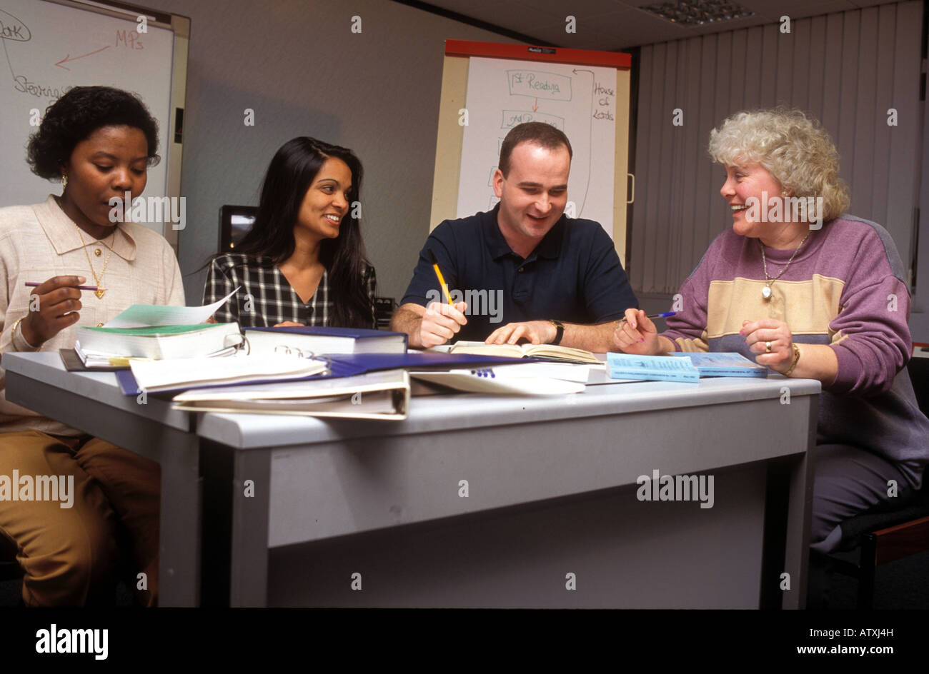 Students tutorial hi-res stock photography and images - Alamy