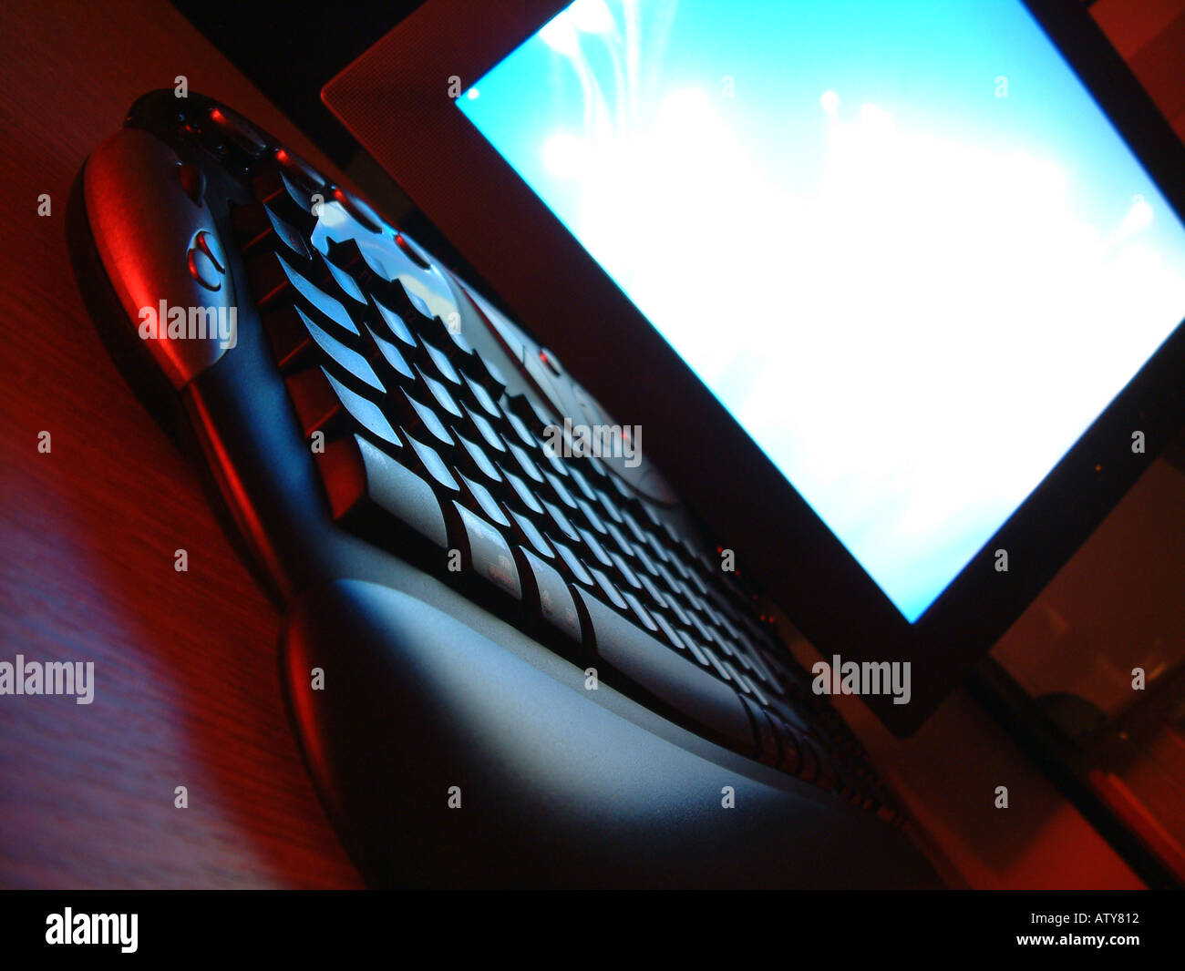 Monitor and keyboard hi-res stock photography and images - Alamy