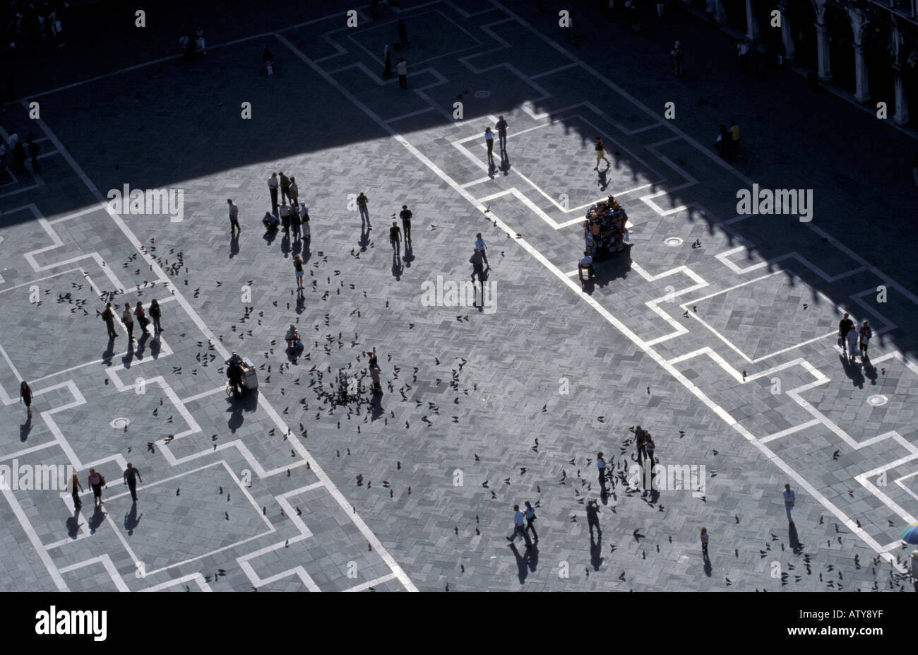 Piazzetta dei leoncini hires stock photography and images Alamy