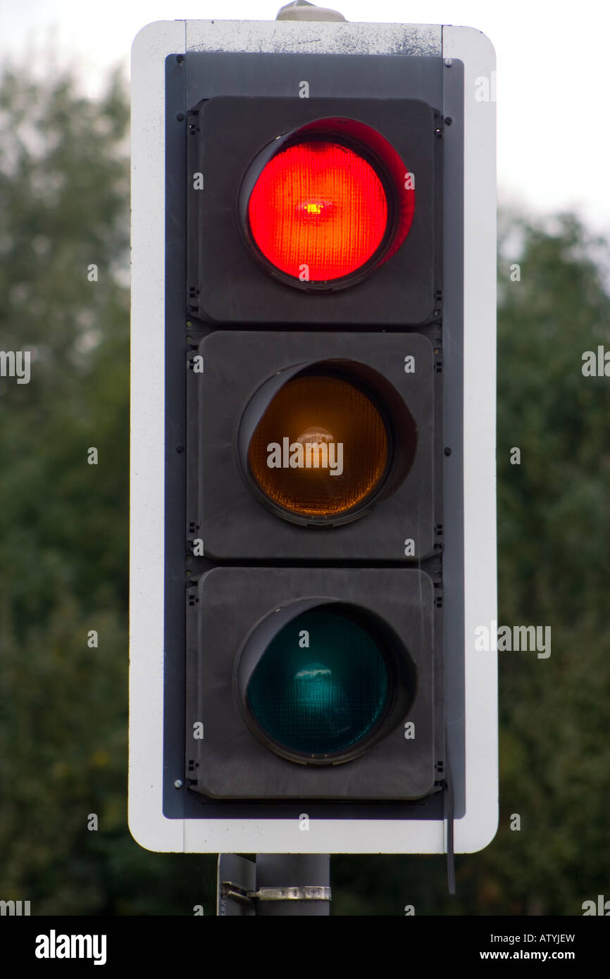 At traffic lights hi-res stock photography and images - Alamy