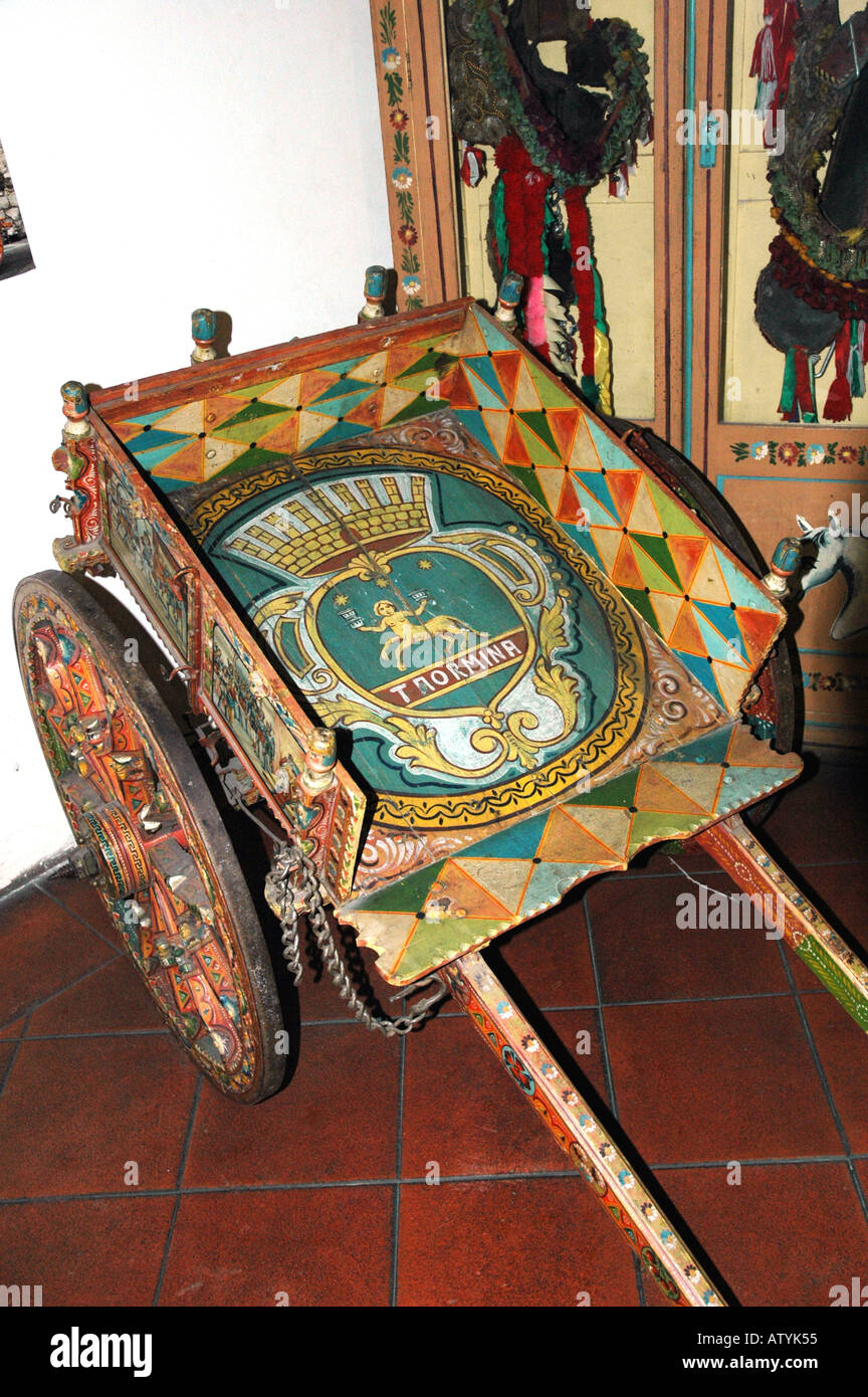 Sicily  Traditional Sicilian  Decorated Cart Stock Photo