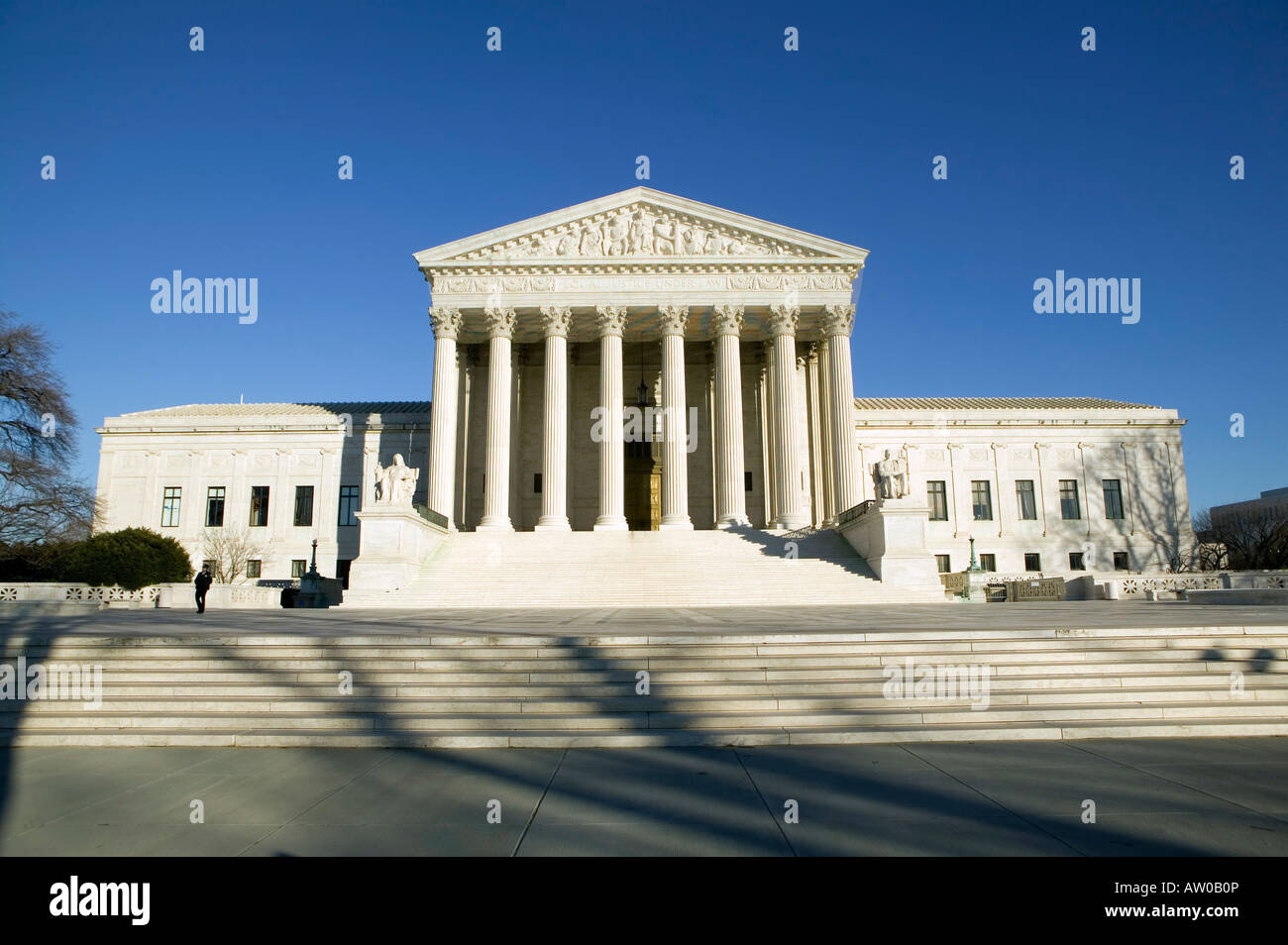 US Supreme Court building in Washington DC USA 20 January 2007 Stock Photo
