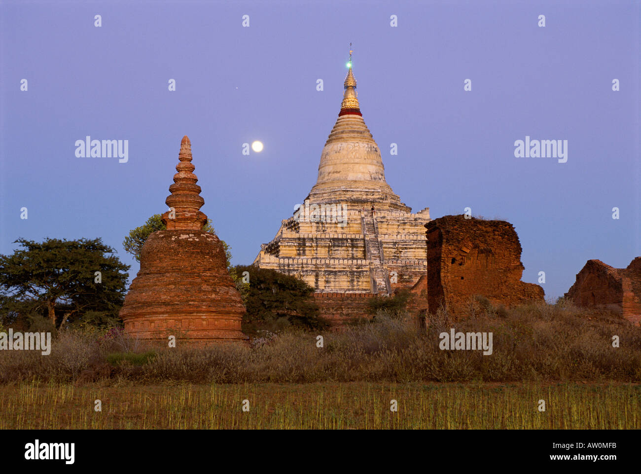 Shwesandaw Paya (Shwe Sandaw Pagoda) built in the 11th century, Bagan (Pagan), Myanmar (Burma) Stock Photo