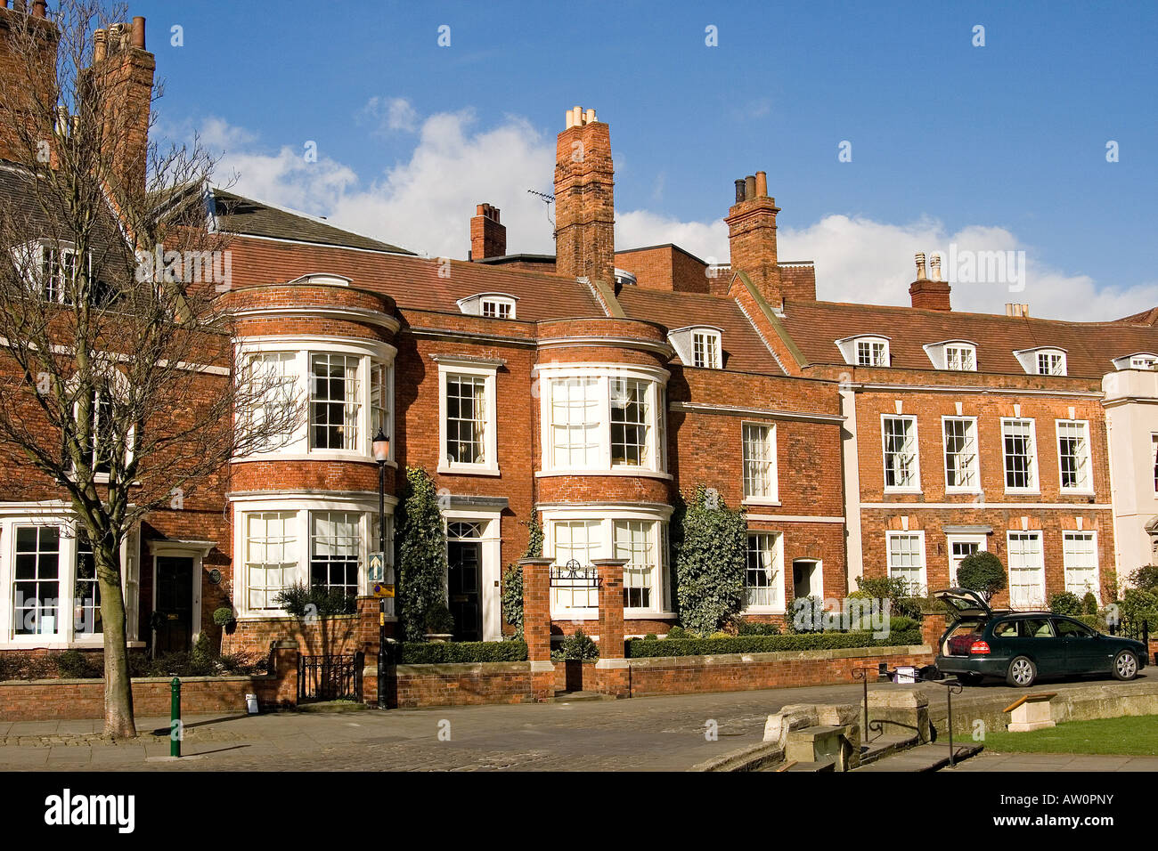 Minster Yard Cathedral Close Lincoln Stock Photo Alamy
