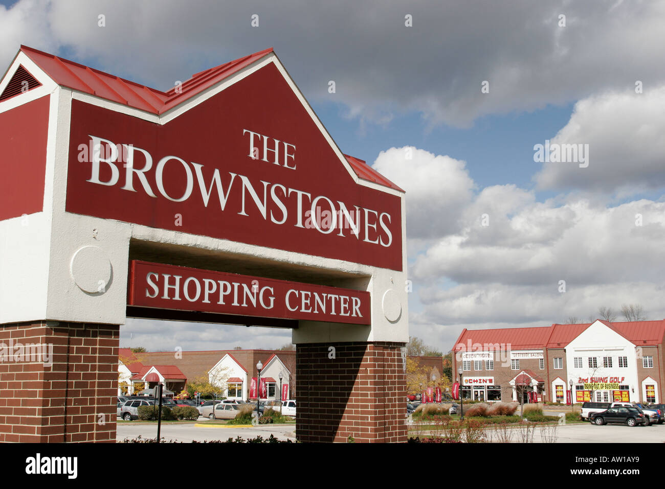 Brookfield Wisconsin,Bluemound Road,The shopper