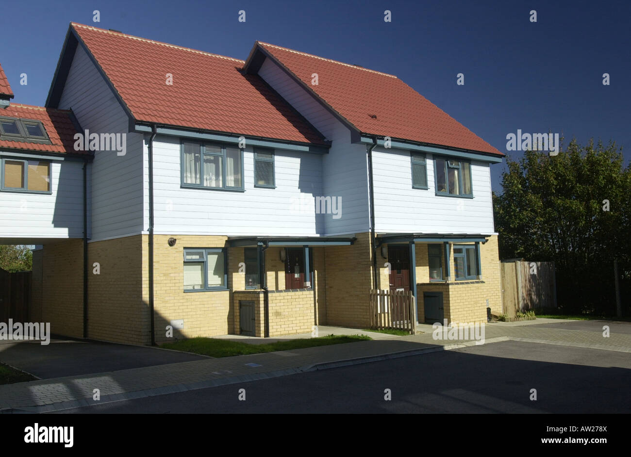 Houses in Milton Keynes Buckinghamshire UK Stock Photo Alamy
