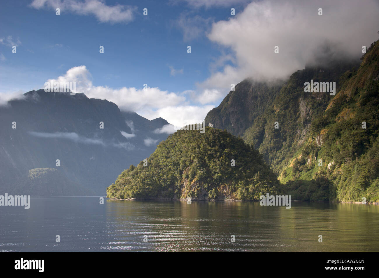 Doubtful bay hires stock photography and images Alamy