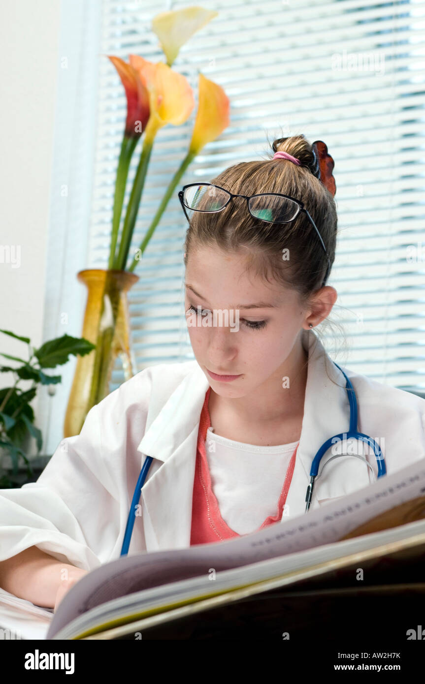 teen playing doctor Chatroulette sex pictures