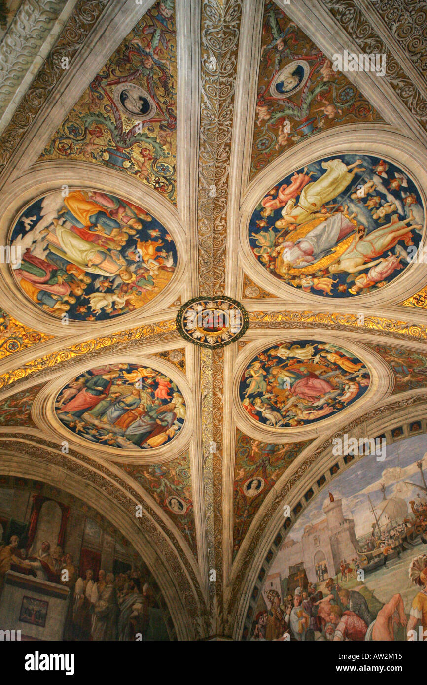 Beautiful ornate restored 16th century Renaissance ceiling frescoes in ...