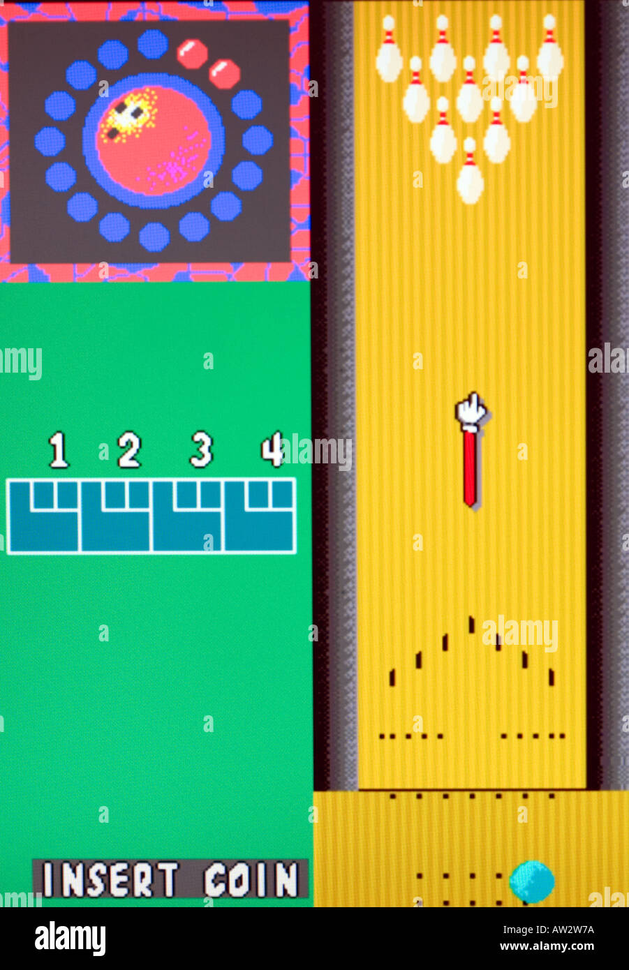 Bowl O Rama Vintage arcade videogame screen shot - EDITORIAL USE ONLY ...