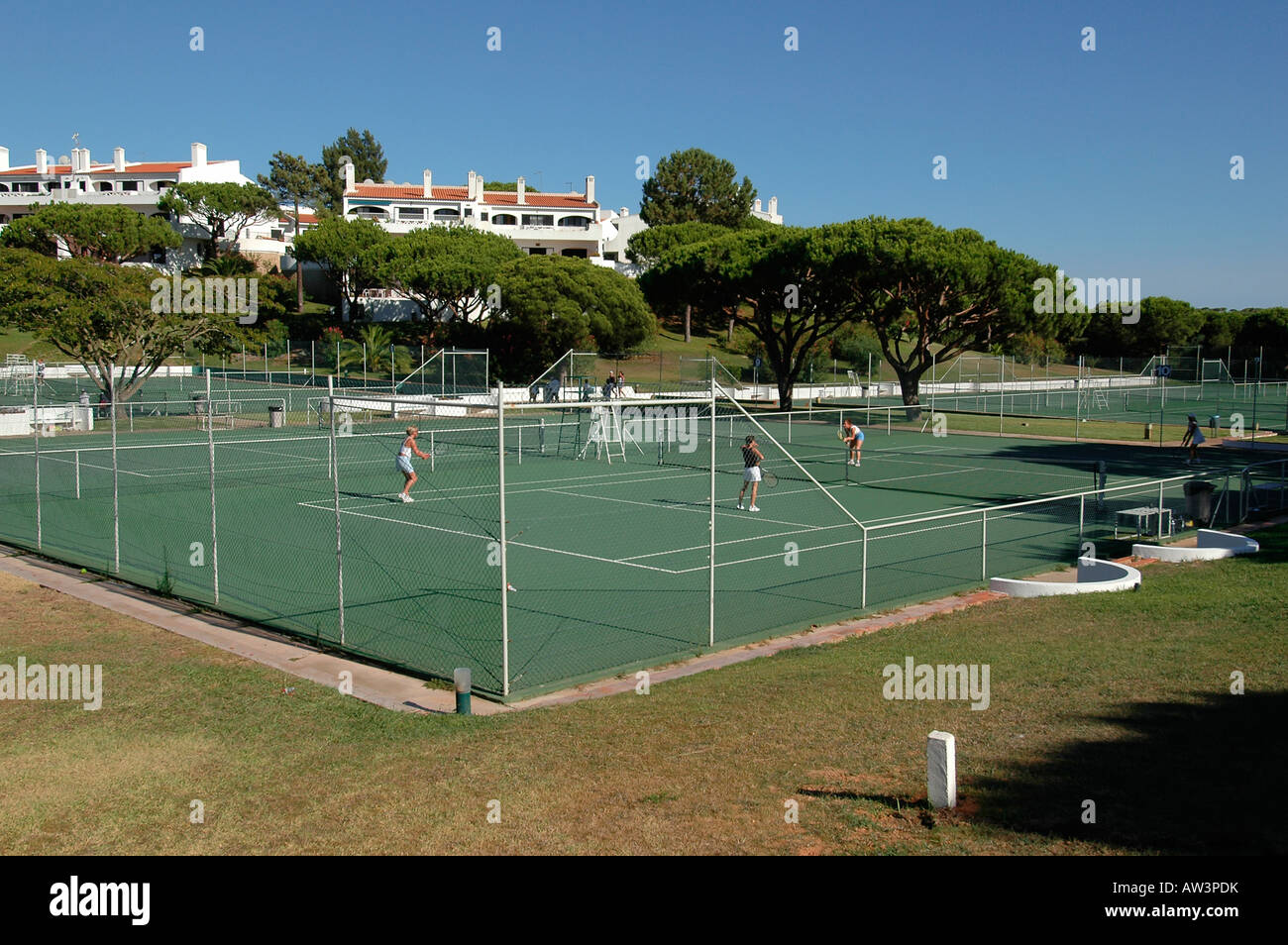 Vale do lobo tennis hi-res stock photography and images - Alamy