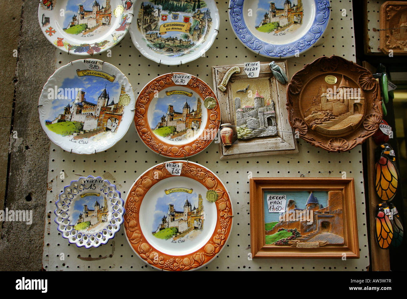 Souvenir plates hi-res stock photography and images - Alamy