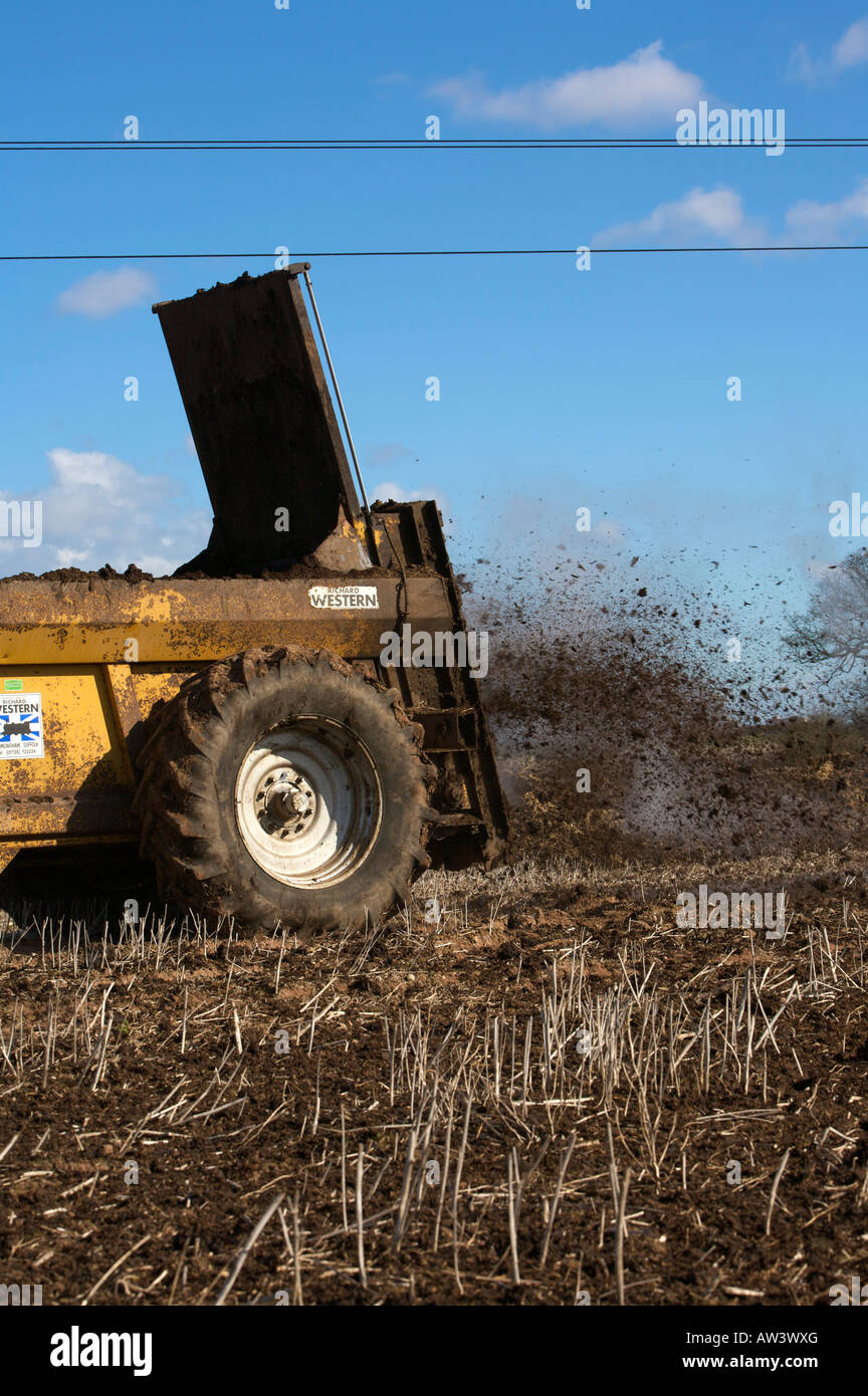 Manure spreader tractor hi-res stock photography and images - Alamy