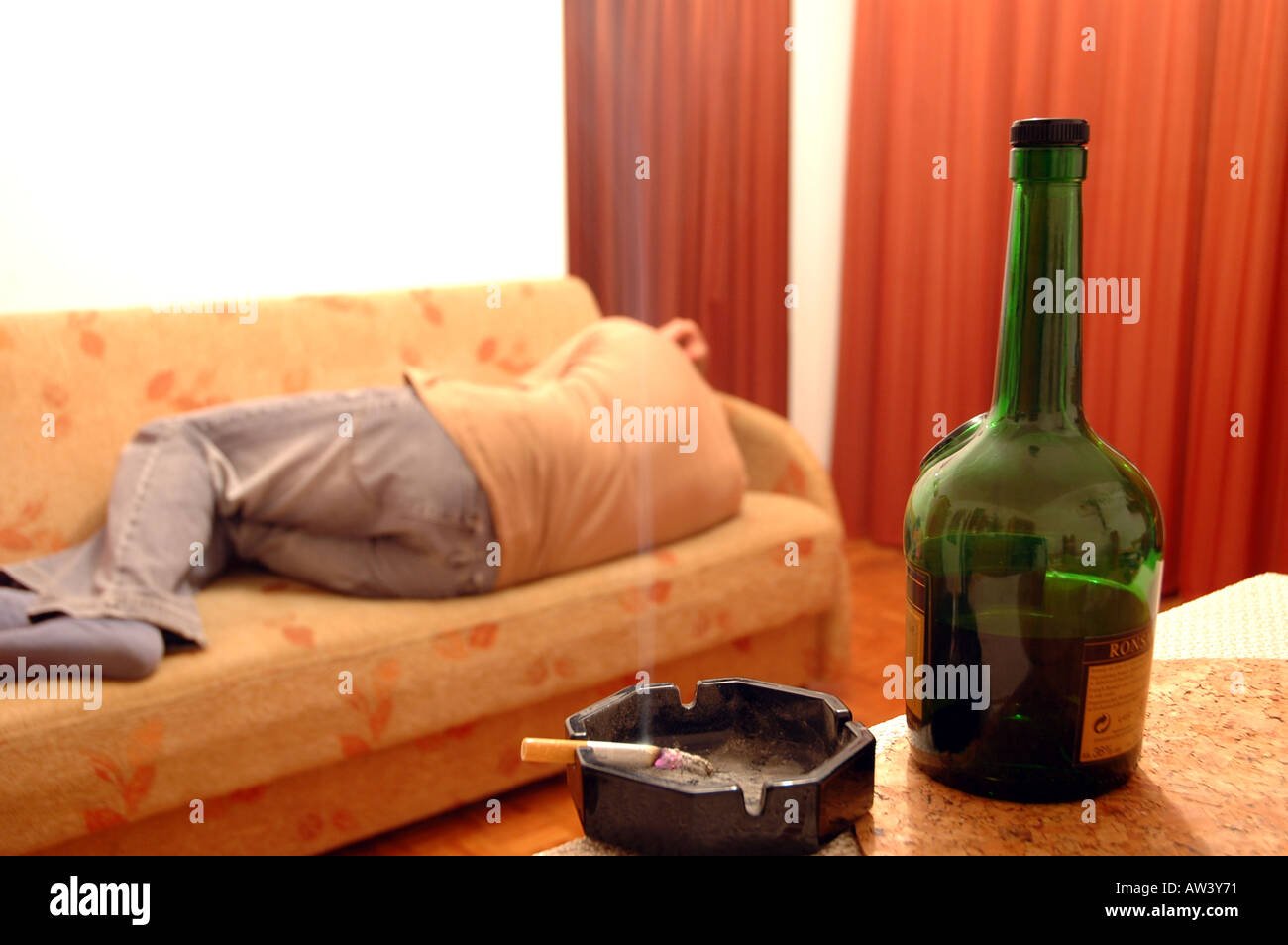 addiction to alcoholic beverages Stock Photo Alamy