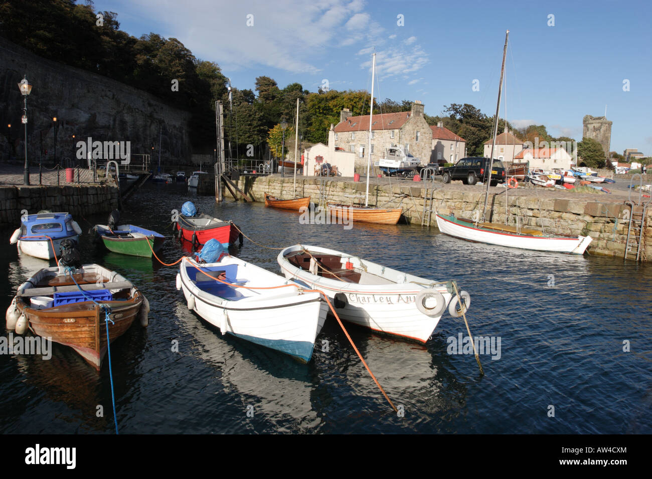 Dysart harbour hires stock photography and images Alamy