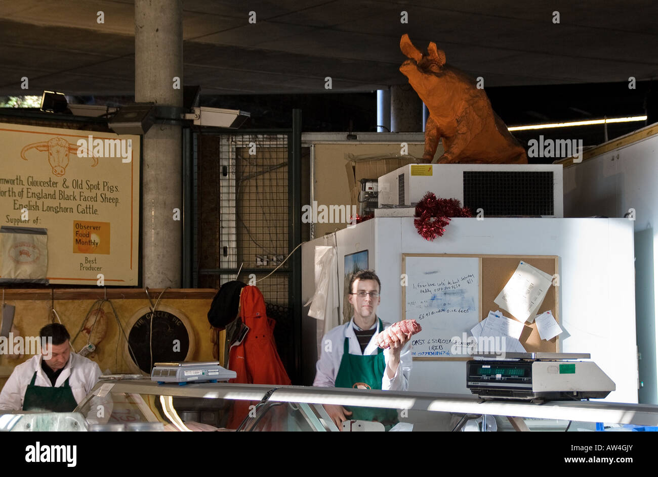 Old fashioned butcher shop hi-res stock photography and images - Alamy