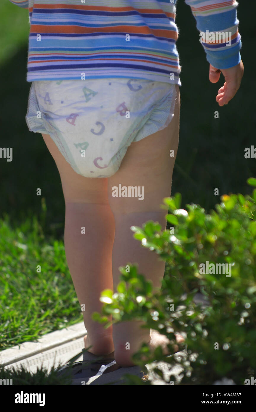 girls in pampers