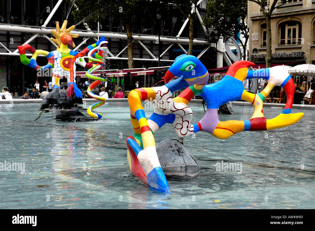 Stravinsky fountain by Niki de Saint Phalle and Jean Tinguely Beaubourg  Paris,France Stock Photo - Alamy