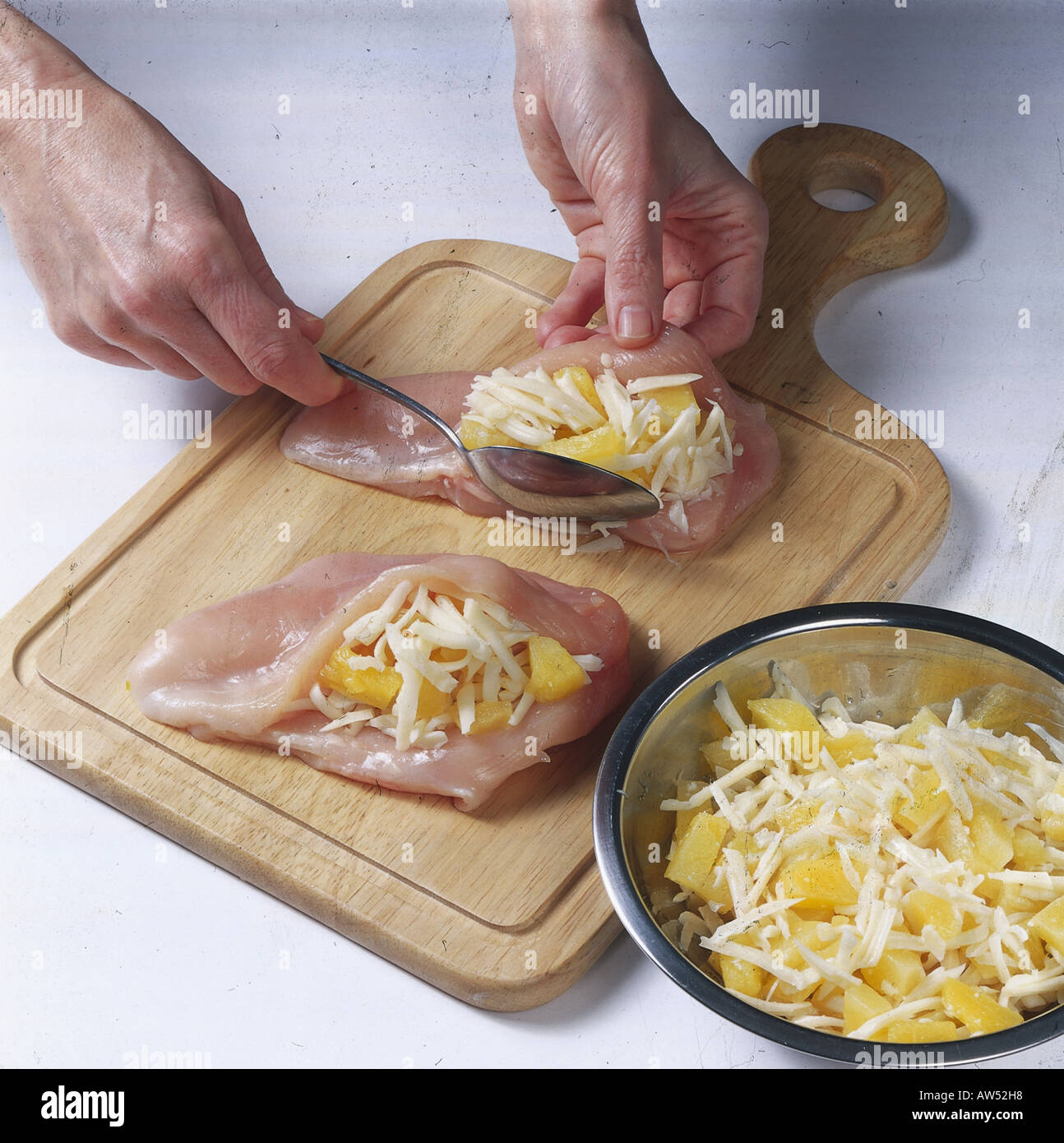 Chicken with pineapple and cheese in the oven: recipe 66 Chicken with pineapple and cheese in the oven: recipe 97