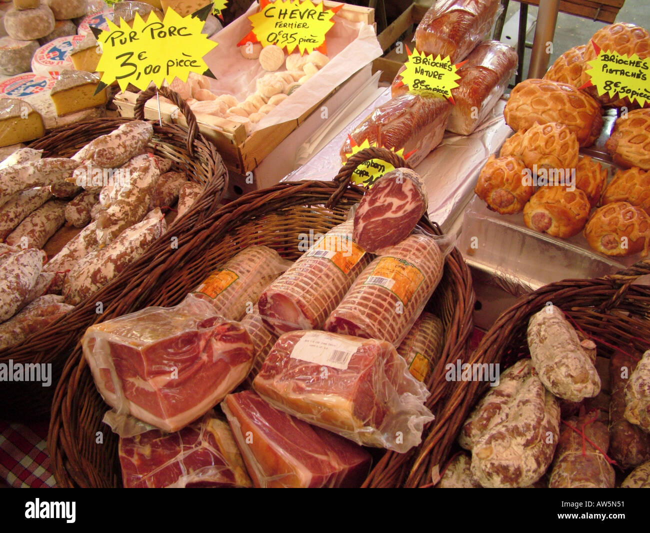 Lyon market cheese hires stock photography and images Alamy