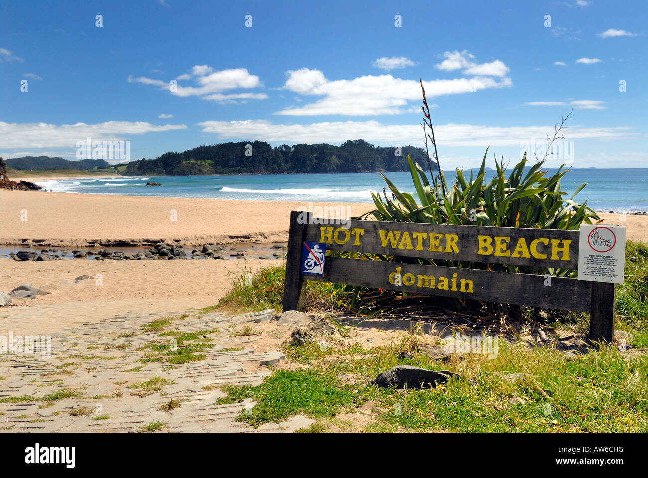 Hot Water Beach Coromandel Peninsula North Island New Zealand Stock Photo Alamy
