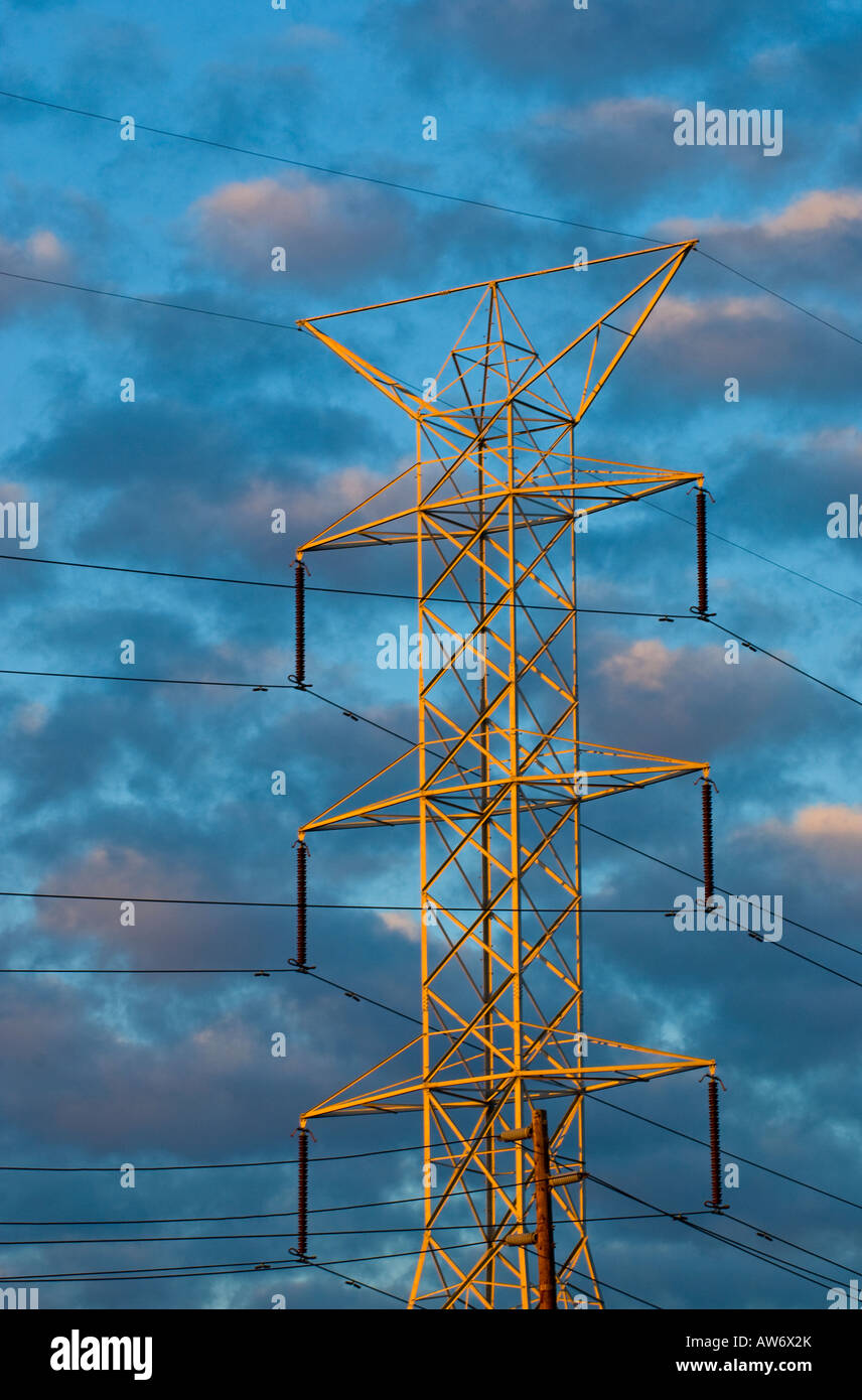 Power lines electricity hi-res stock photography and images - Alamy
