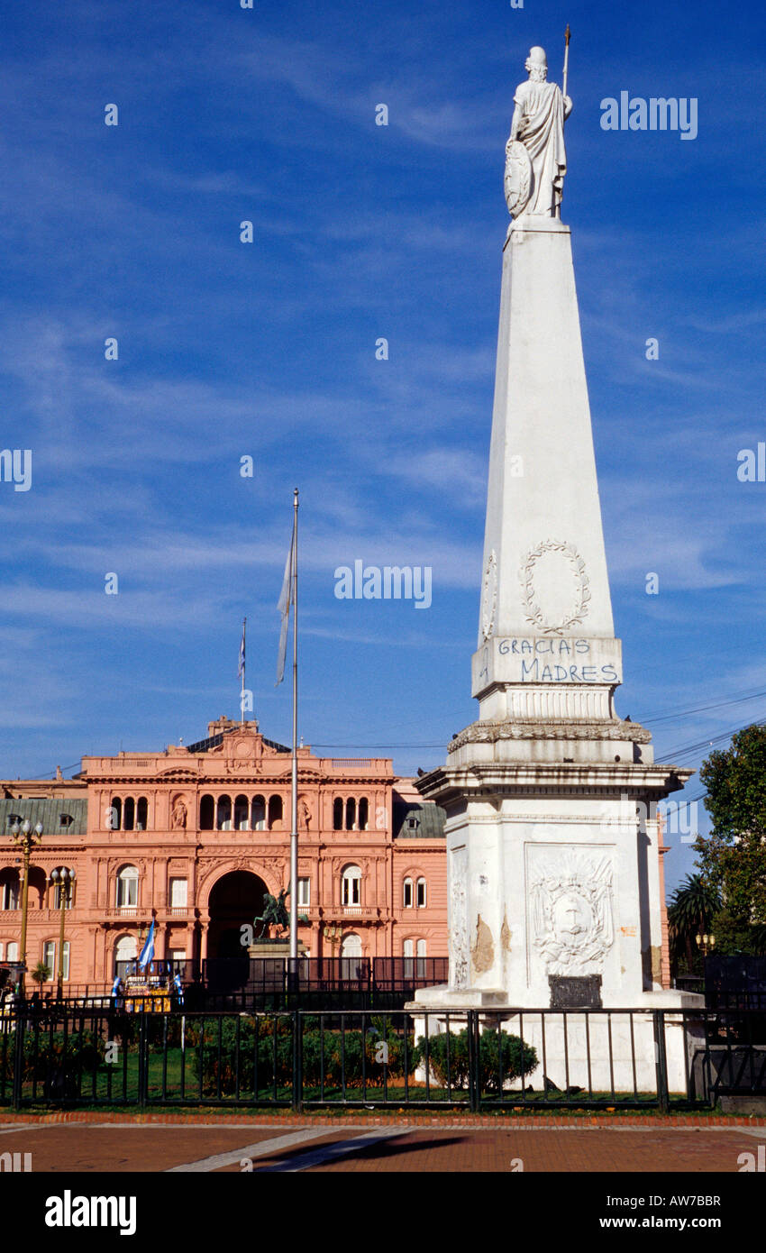 Piramide De Mayo and Casa Rosada.Plaza de Mayo, Buenos Aires Argentina Stock Photo