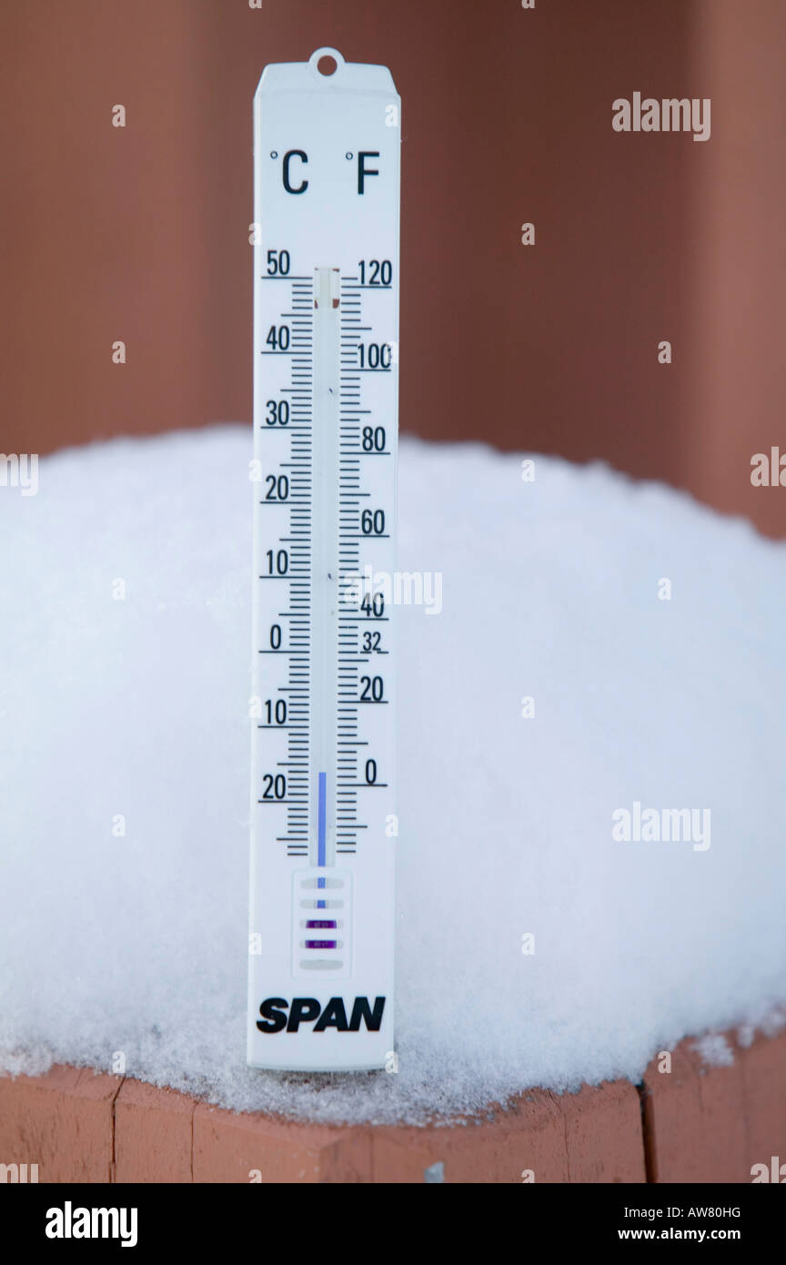 A thermometer reading minus 17 degrees celcius in Saariselka northern Finland Stock Photo