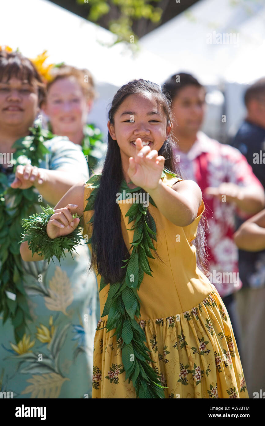 4 1 07 Los Angeles Cherry Blossom Festival Hula dancer performing at