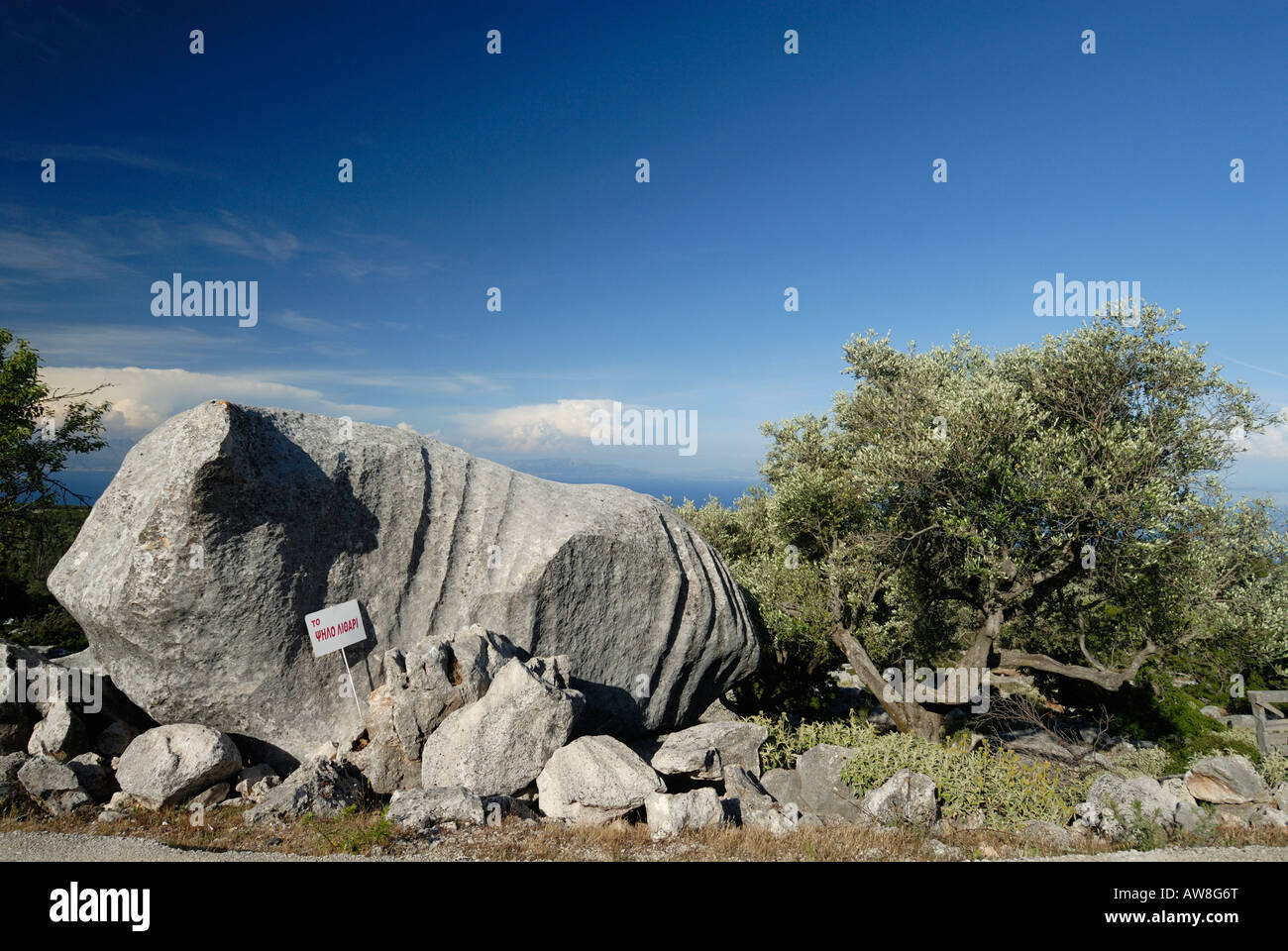 'Psilo Lithari' a massive rock naturally sculptured next to Anogi village, Ithaki, Greece Stock Photo