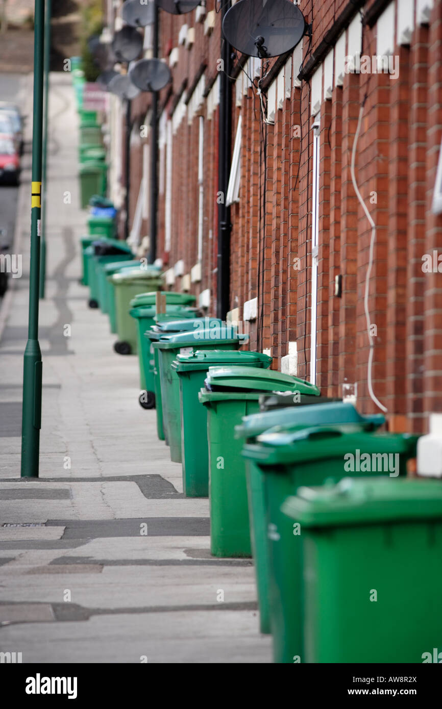 Wheelie bins outside homes hires stock photography and images Alamy