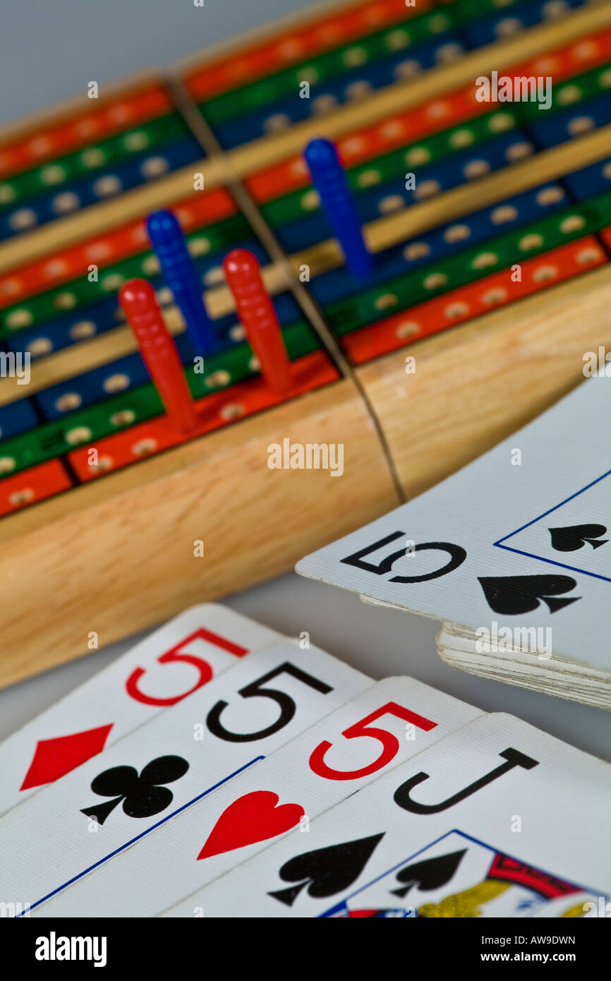 A Cribbage Board With Pegs And Playing Cards Stock Photo 16509440