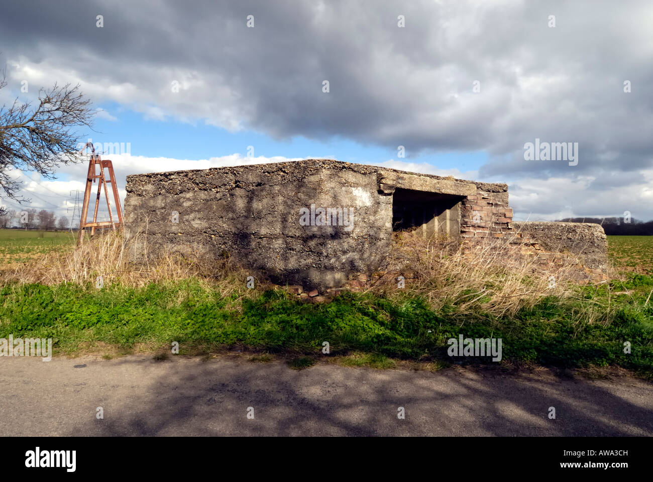 Former Gun Emplacement Or Air Raid Shelter Perry Green Hertfordshire Stock Photo