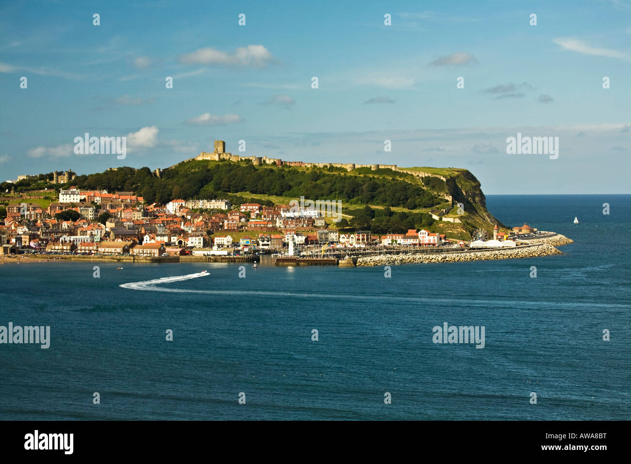 Scarborough Castle By The Sea Hi res Stock Photography And Images Alamy scarborough-castle-by-the-sea-hi-res-stock-photography-and-images-alamy