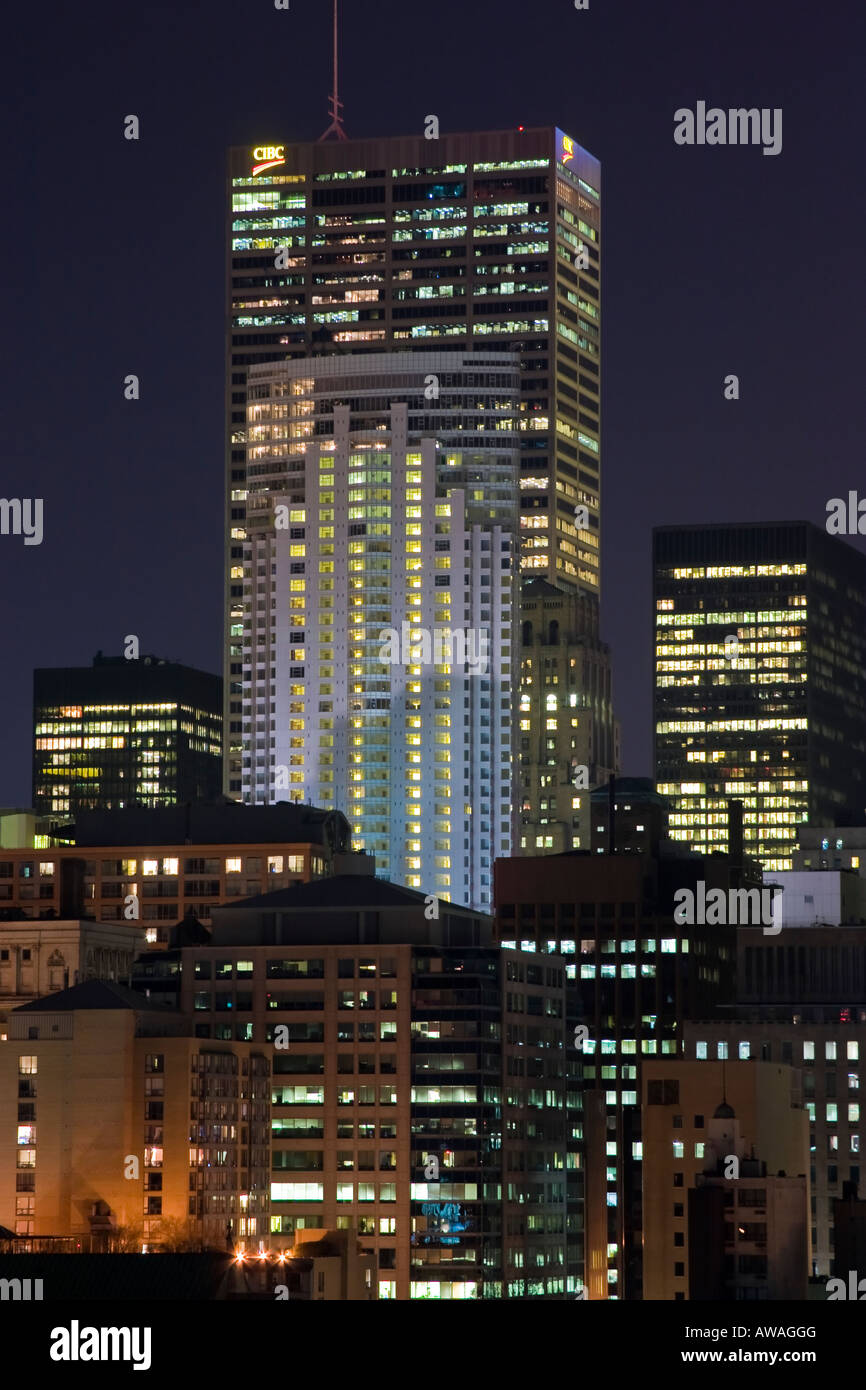 Toronto In 2000 Nighttime panorama hi-res stock photography and images - Alamy