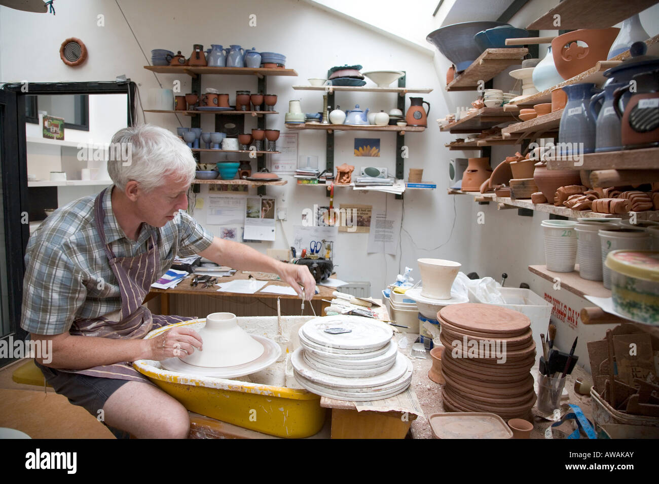 Artists at work at the Old Leigh Leigh on Sea, Essex, United