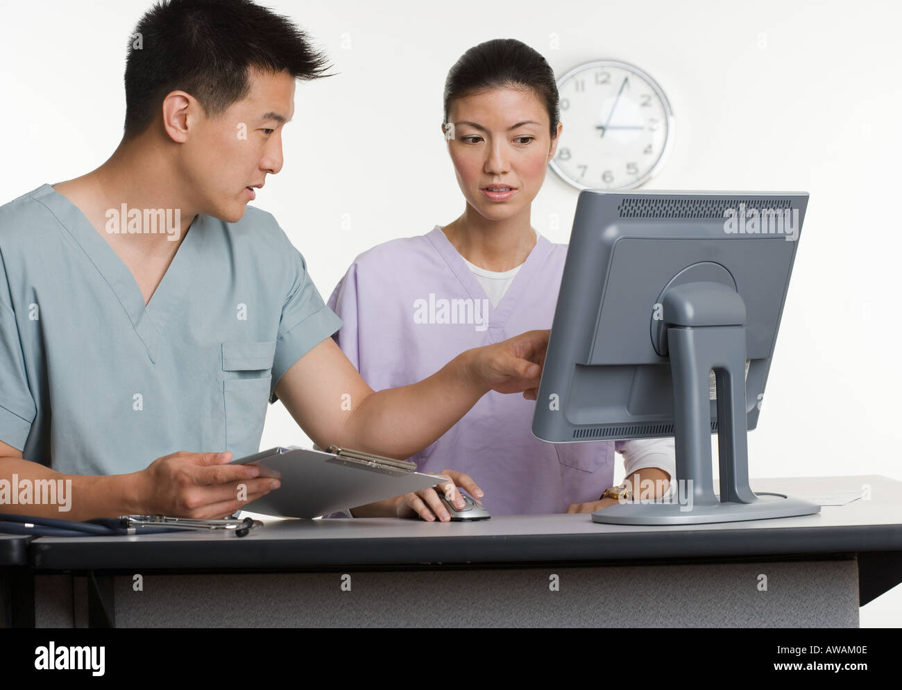 Female aid workers hi-res stock photography and images - Alamy