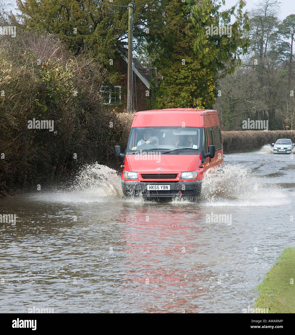 Van driving through floods at Beaulieu 2008 Stock Photo