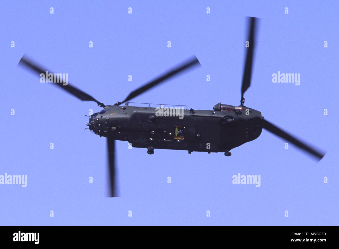 Chinook hc 2 raf military hires stock photography and images Alamy