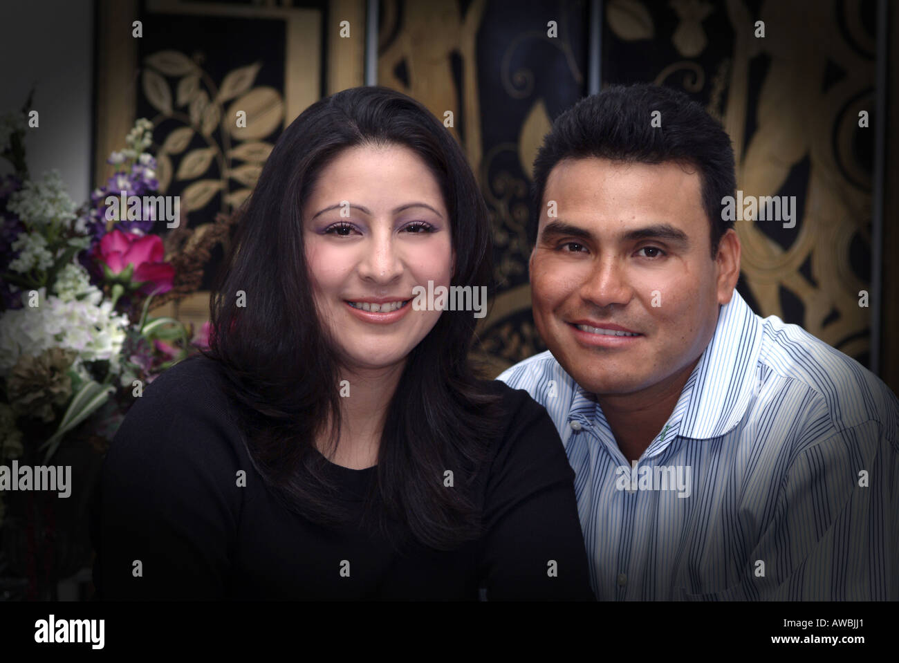 Attractive mexican man with woman hi-res stock photography and images ...