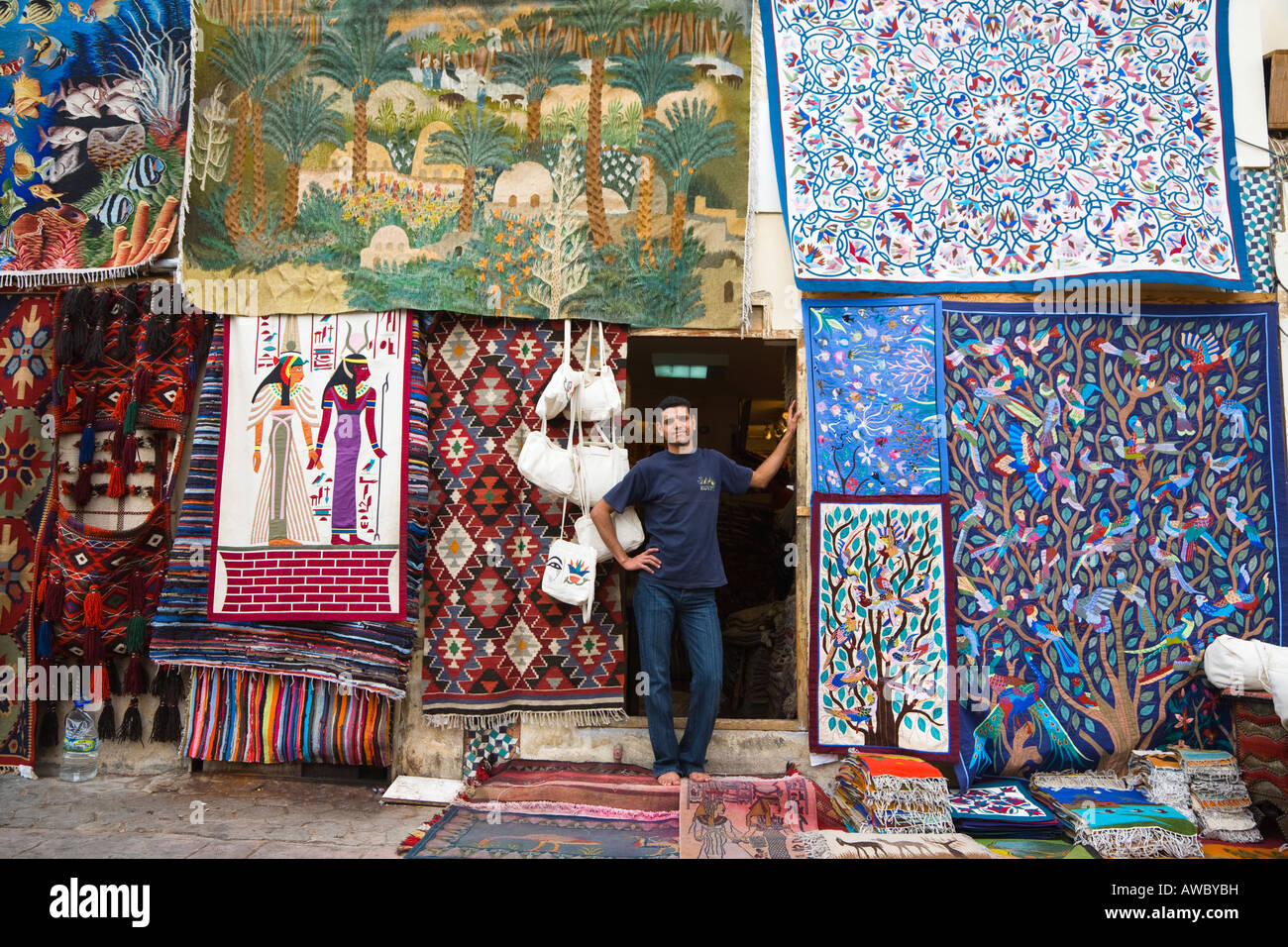 Carpet shop display hires stock photography and images Alamy
