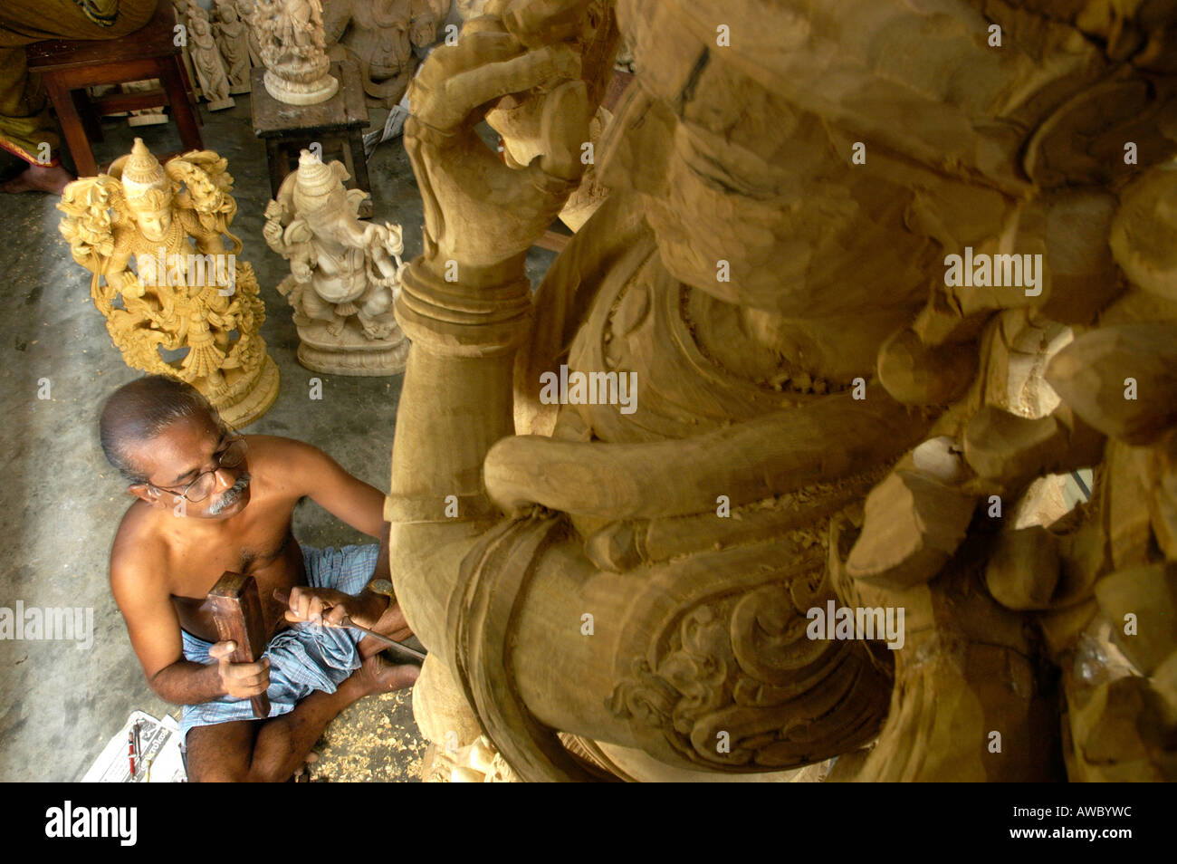 Handicrafts wood carving hi-res stock photography and images - Alamy