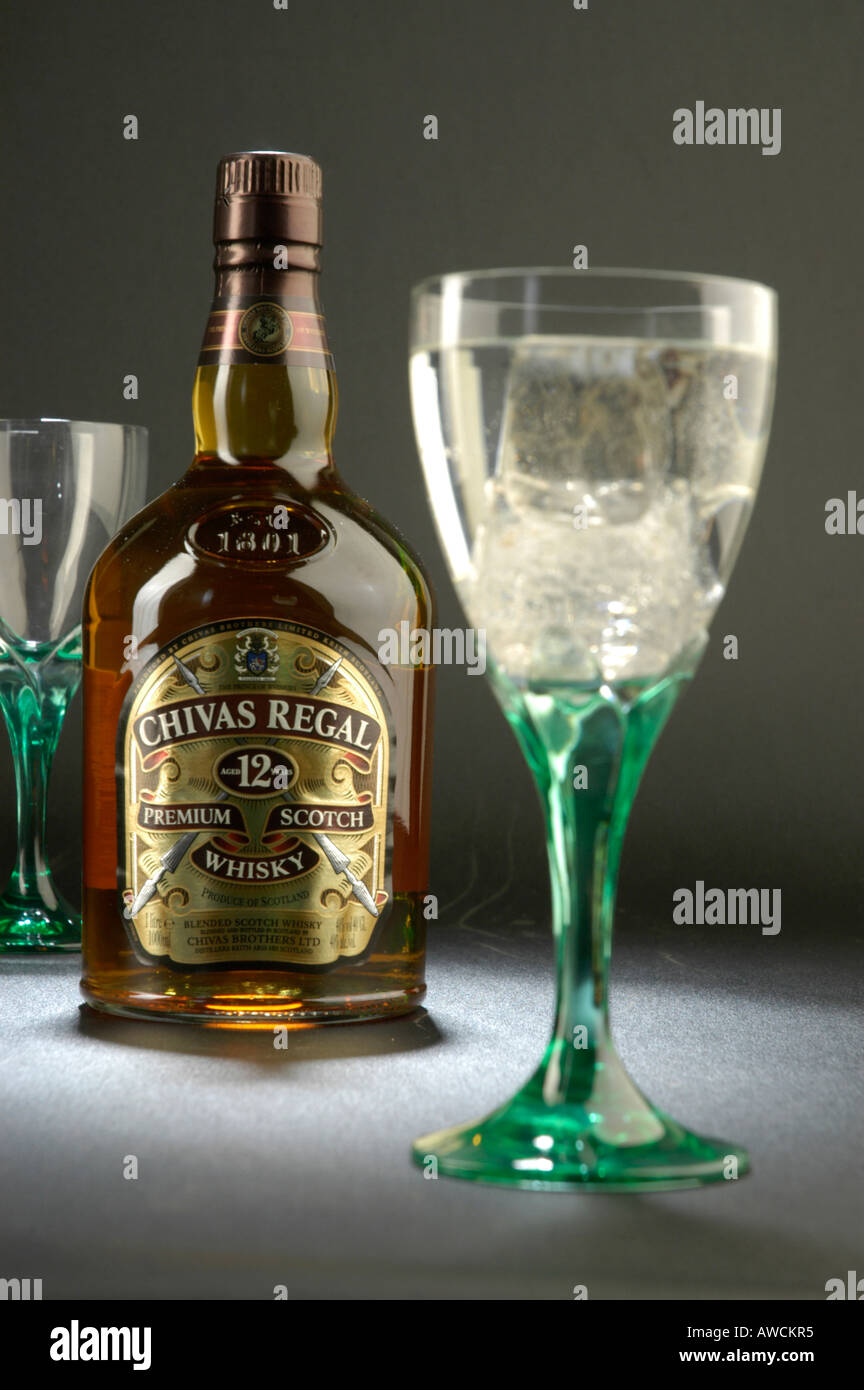CHIVAS REGAL SCOTCH WHISKY AND GLASSES Stock Photo