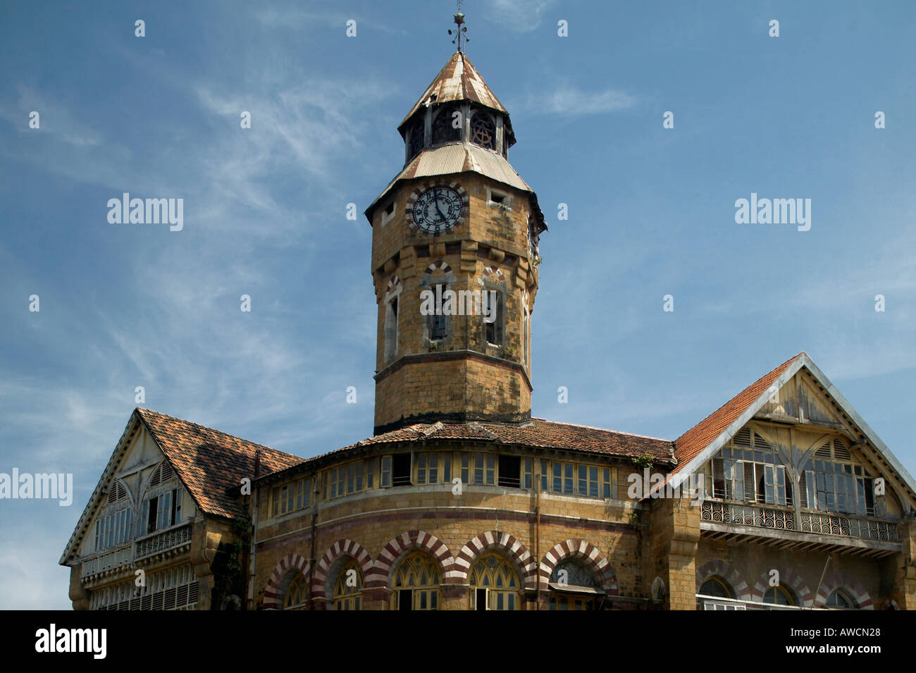 Crawford market and clock tower bombay hires stock photography and