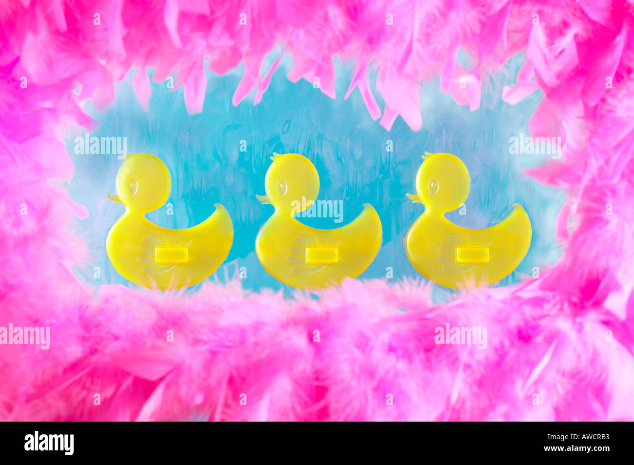 Shooting gallery duck hires stock photography and images Alamy